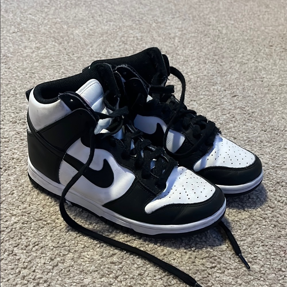 Nike Dunks Pandas Women’s